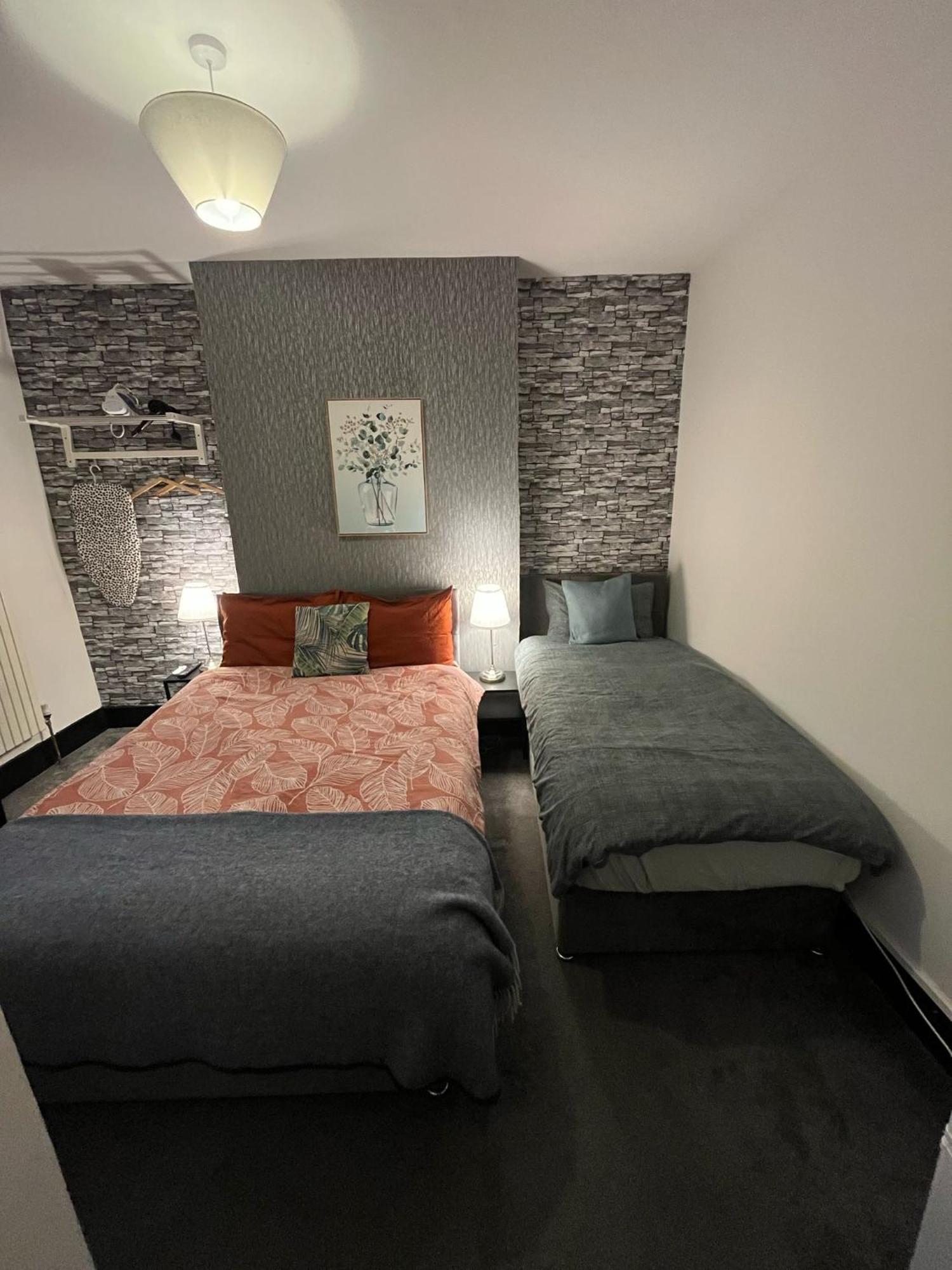 10 Minutes To Central London Vaux Экстерьер фото